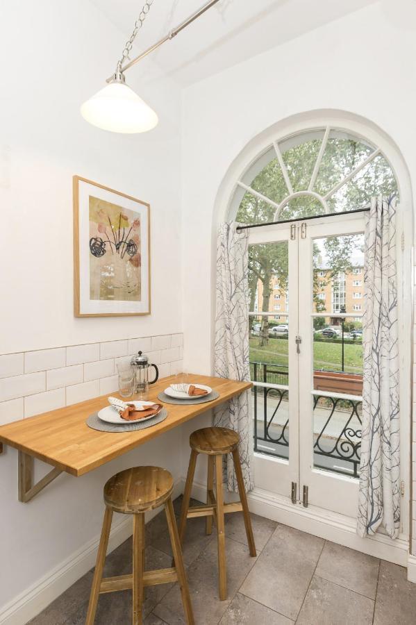 Chic 1 Bedroom Apartment In Bloomsbury, Sleeps 4 Лондон Экстерьер фото