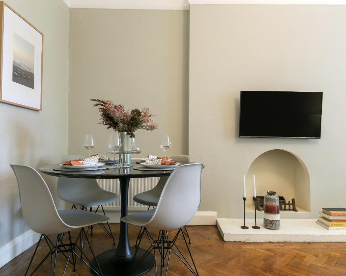 Chic 1 Bedroom Apartment In Bloomsbury, Sleeps 4 Лондон Экстерьер фото